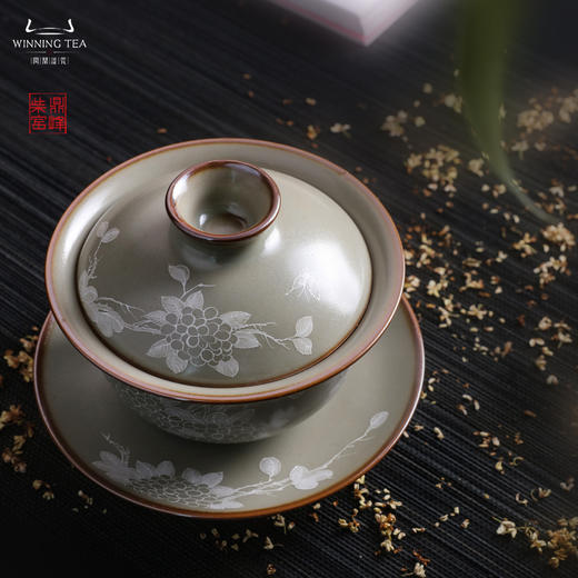 问鼎汝瓷鼎峰柴窑正德盖碗 （白描）（绣球花）（缺货） 商品图1