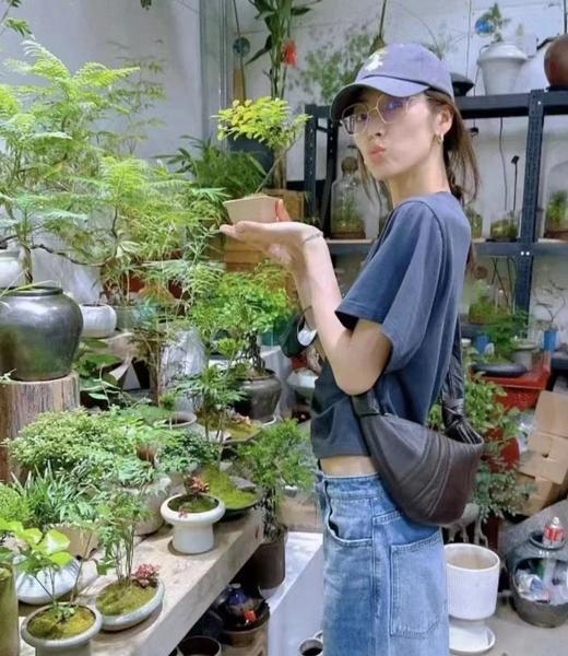 小众品牌小胎牛皮饺子包 四季百搭 独特款 商品图7