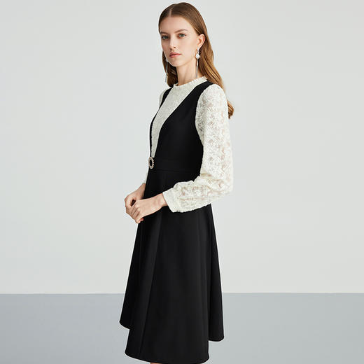 EITIE爱特爱精致木耳领蕾丝拼接假两件收腰a字连衣裙秋季新款C2407408 商品图2