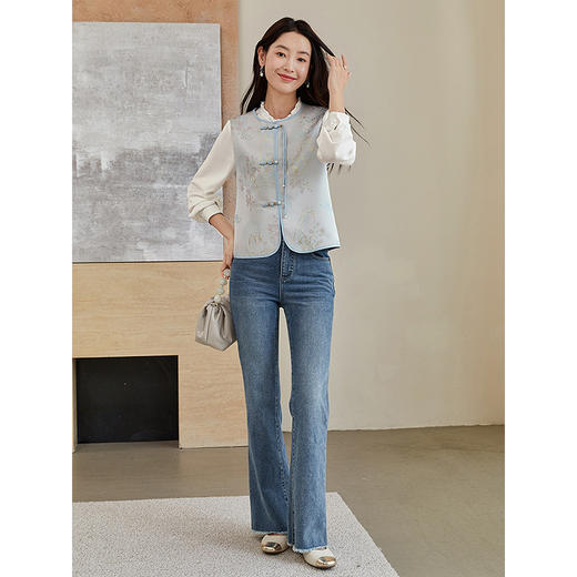 【1件72折】熙世界新中式织锦提花马夹上衣秋季国风流苏盘扣坎肩马甲短外套 商品图3