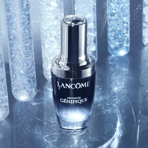 【Lancome兰蔻极光水乳五件套礼盒款】Lancome小黑瓶精华30ml*小黑瓶发光眼霜5ml*极光面霜15ml*极光精华水50ml*极光洁面乳50ml SL 商品图4