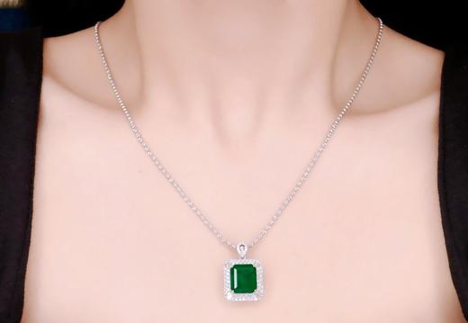 4.69ct 祖母绿吊坠 商品图4