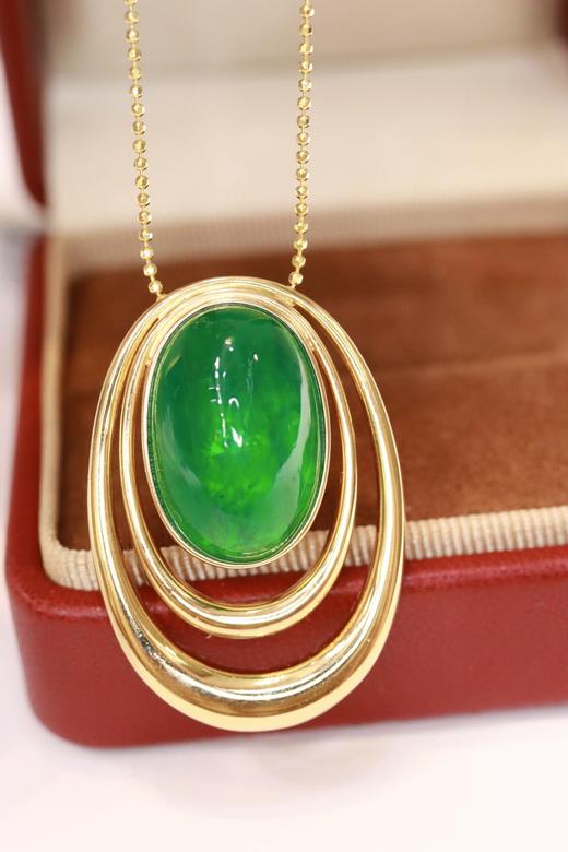 14.56ct 祖母绿吊坠 商品图2