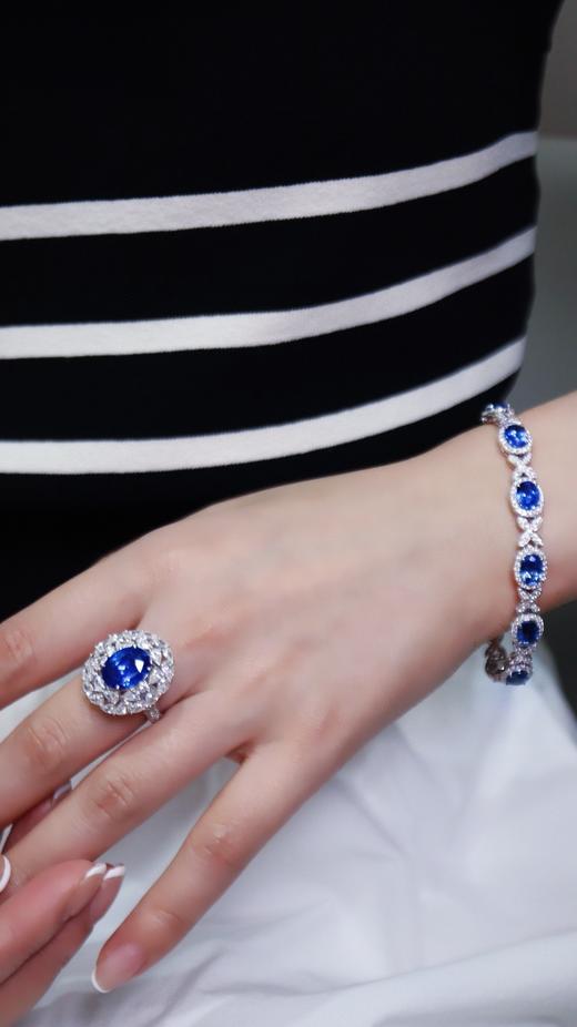 10.25ct 18.12g 蓝宝石手链 商品图4