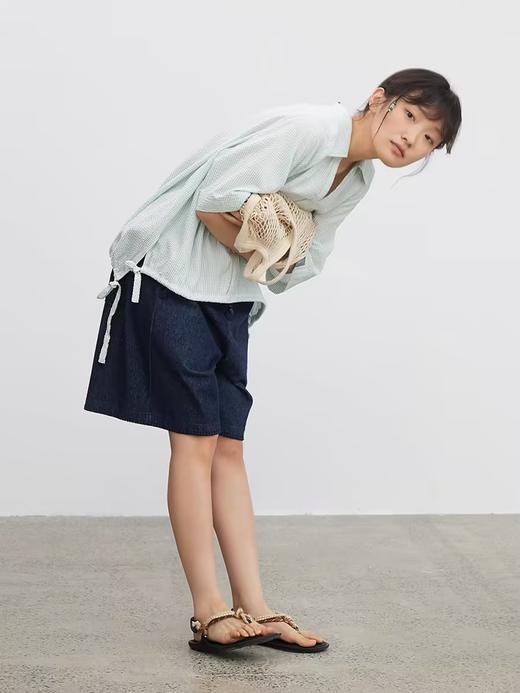 步履不停/4B11193C/日系V领泡泡肌理条纹衬衫短袖 商品图3