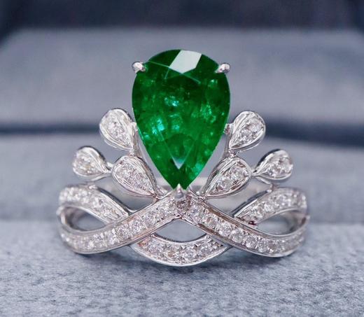 1.89ct 祖母绿戒指 商品图1