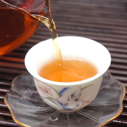 2005年易昌号精品批次易武老生茶 干仓真品 经典老昌泰易昌号精品批次 商品图8