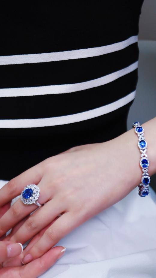 10.25ct 18.12g 蓝宝石手链 商品图6