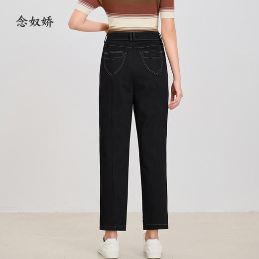 【商场同款】CNT4358 好版型的裤子上身舒适得体，修饰腿型大气有型，细腻的肤感让您在职场中更加从容自如 明线小黑裤 商品图9