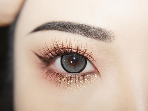 Putata 满满碎光 年抛 两片 14.5mm 参考着色 14.2mm 基弧 8.6 含水 38% 韩国进口 商品图3