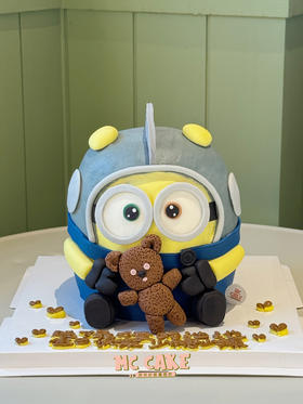 小黄人立体蛋糕