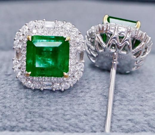 1.81ct 祖母绿耳钉 商品图2