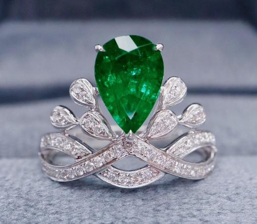 1.89ct 祖母绿戒指 商品图3