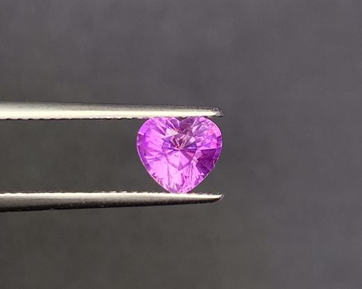 1.2ct 蓝宝石裸石 商品图1