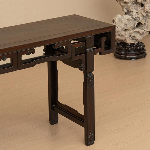 清 红木独板拐子纹平头案 商品图2