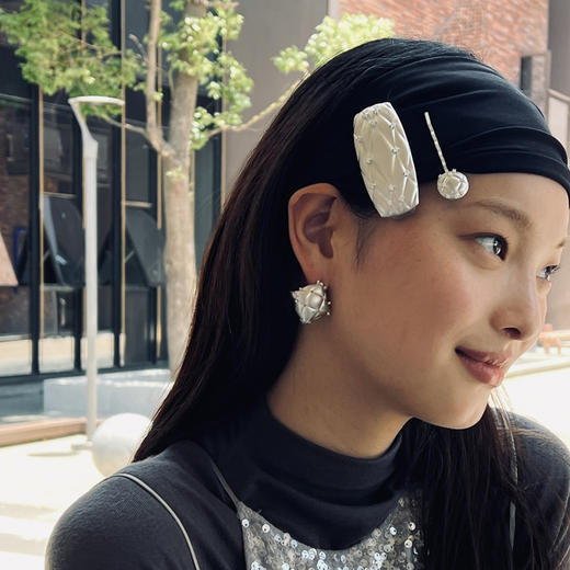 lost in echo2024秋季新款小众高级银色侧边碎发夹子发夹发卡女 商品图2
