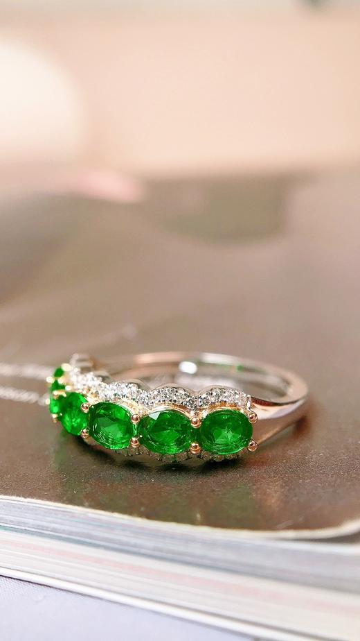 0.93ct 祖母绿戒指 商品图1