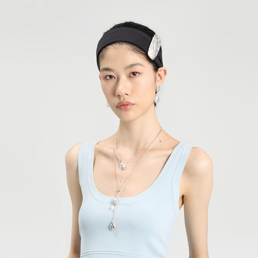 lost in echo2024秋季新款膨胀枕头小众银色吊坠项链锁骨链女饰品 商品图2