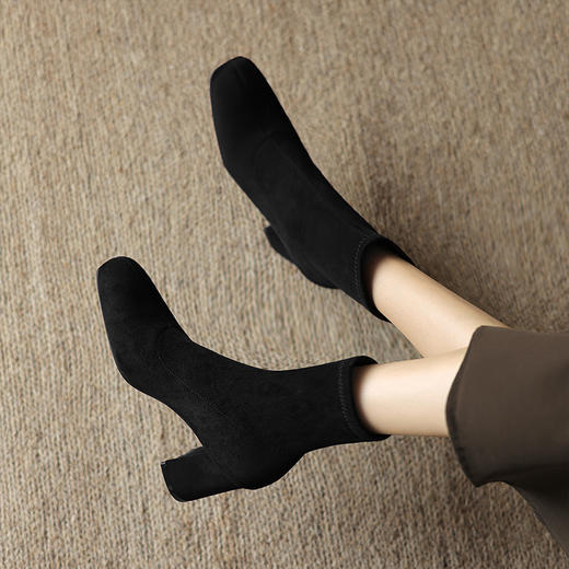 阿么手工女鞋黑色短筒弹力靴2025新款增高显瘦粗跟袜靴秋冬女5CM 商品图2