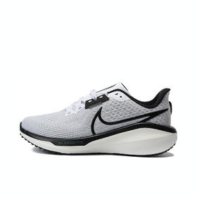 Nike/耐克女子W NIKE VOMERO 17舒适百搭运动鞋跑步鞋FB8502-104