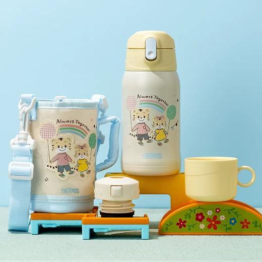 (5起少5元)THEMOS膳魔师双盖保温杯550ml双层高真空巧虎蓝黄（含杯套+肩带） 商品图0