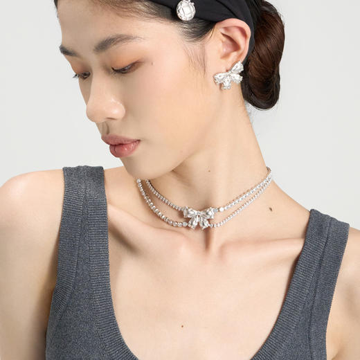 lost in echo2024秋季新款膨胀蝴蝶结枕头双层银色chocker项链女 商品图3