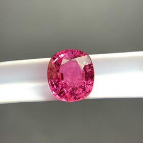 2.1ct 尖晶石裸石