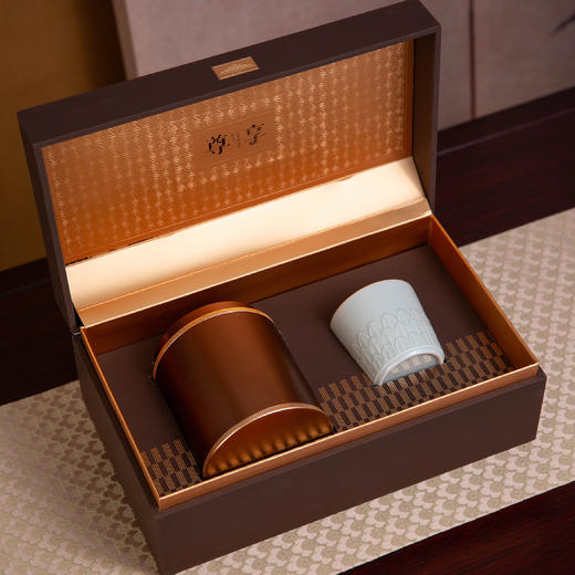 尊享皮盒【合金小单罐+杯•咖色】63元一套/一件16套/约装二两左右 商品图1