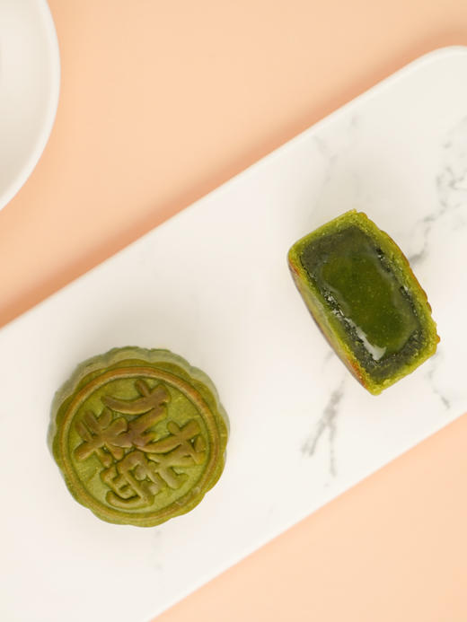 【顺丰发货】香港九龙半岛四式流心月饼360g/盒中秋送礼好物节日礼品（精装礼盒/8个装） 商品图4