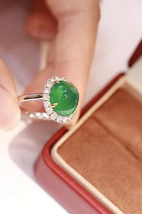 5.82ct 祖母绿戒指