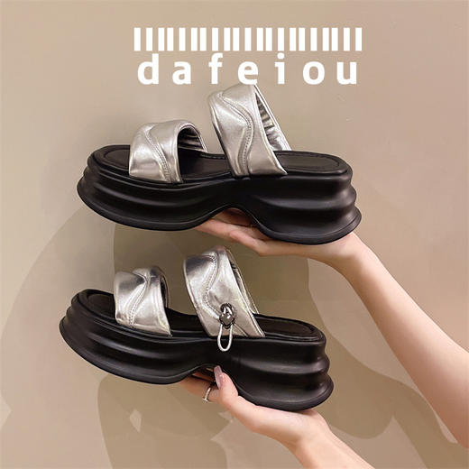 头层羊皮厚底松糕凉拖，百搭防滑一字沙滩鞋MB0018 商品图0
