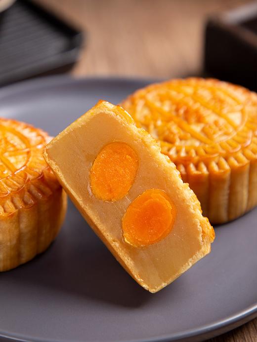 【顺丰发货】香港九龙半岛双黄白莲蓉月饼720g/盒中秋送礼好物礼品（精装礼盒/4个装） 商品图4