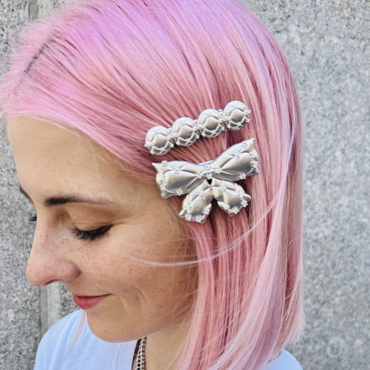 lost in echo2024秋季新款高级时尚银色枕头系列夹子侧边发夹发卡女 商品图3