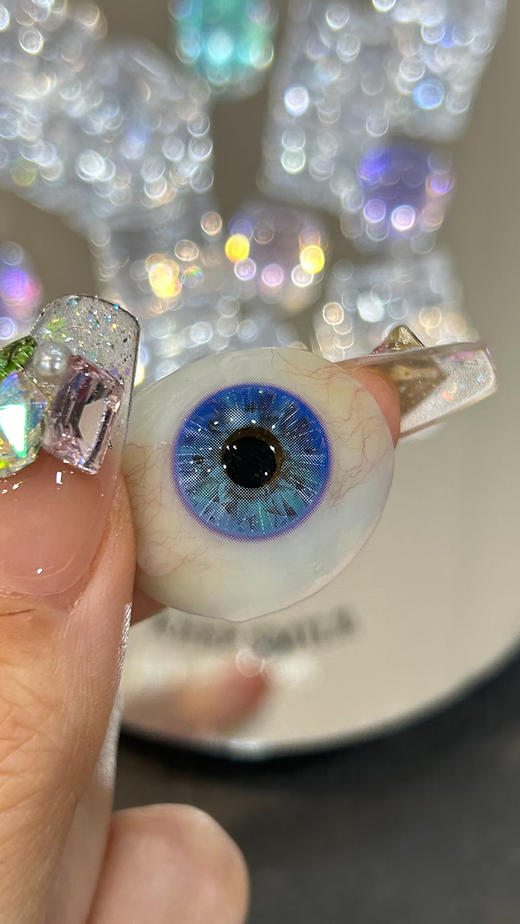 Woolilens 蓝海冰钻 日抛 两片 14.2mm 参考着色 13.5mm 基弧 8.5 含水 50% 新锐国货 商品图4