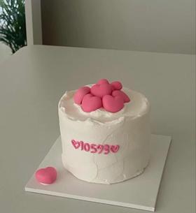 【优品系列】---【简约立体爱心纪念日】情侣、纪念日蛋糕