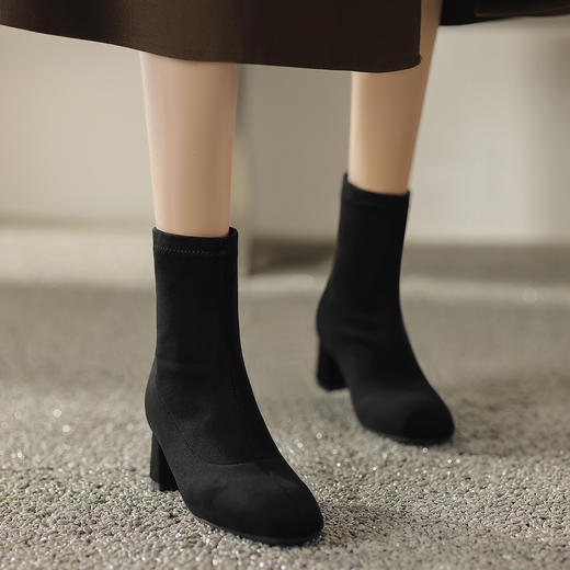阿么手工女鞋2025新款粗跟弹力靴女显瘦高级感5CM秋冬百搭瘦瘦靴 商品图2