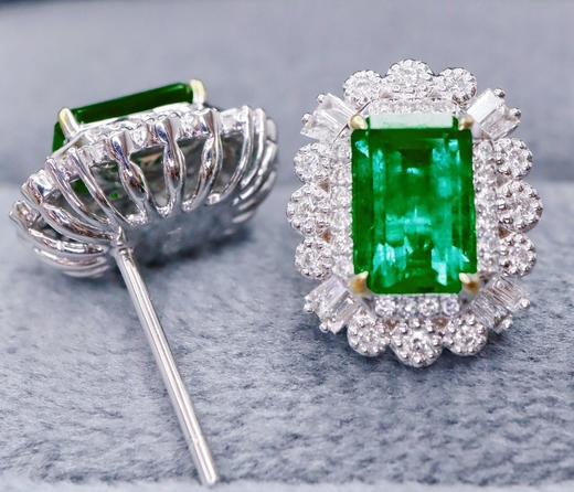 1.88ct 祖母绿耳钉 商品图2