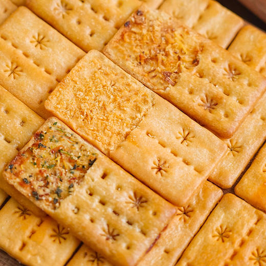 香菜牛肉馅饼干！芝士培根馅饼干！直接上头！咸香系饼干巨巨巨好吃！双层薄脆！居然有肉松夹心！酥脆停不下来！ 商品图6