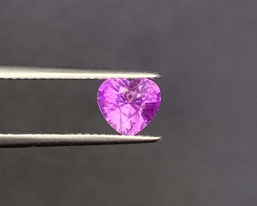 1.2ct 蓝宝石裸石 商品图0