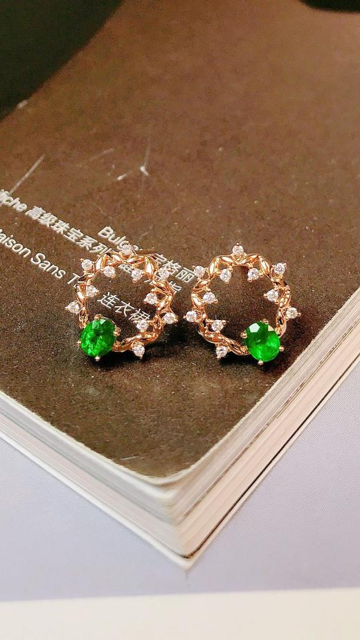 0.34ct 祖母绿耳钉 商品图2
