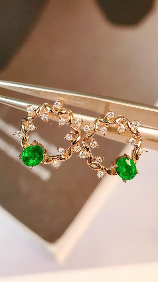 0.34ct 祖母绿耳钉 商品图1