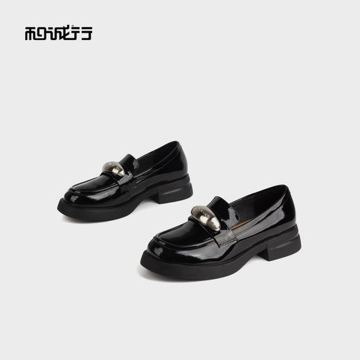和诚行 2024秋冬新款厚底学院风乐福鞋女漆皮百搭JK小皮鞋0010833 商品图2