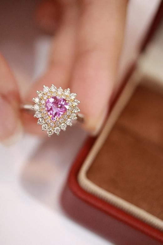 1.07ct 蓝宝石戒指 商品图2