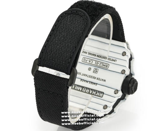 🔥私人定制版纯进口Ntpt碳纤维材质🔥
【理查米尔】RM12-01 一体陀飞轮腕表，材质均为碳纤维与石英纤维材质表壳，分别三种颜色款式：纯黑碳纤维、碳纤维+红色石英纤维、碳纤维+白色石英纤维 商品图3