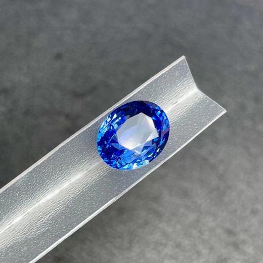 4.05ct 蓝宝石裸石 商品图4