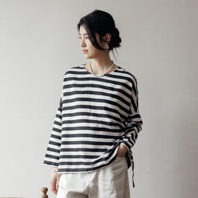 绽放旅行女装488朵【黑白灰系列】黑白条纹宽松落肩九分袖小衫