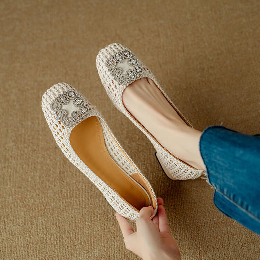 【预售5天】仙女风方头浅口，一脚蹬休闲水钻方头豆豆鞋NJMK&K1025 商品图1