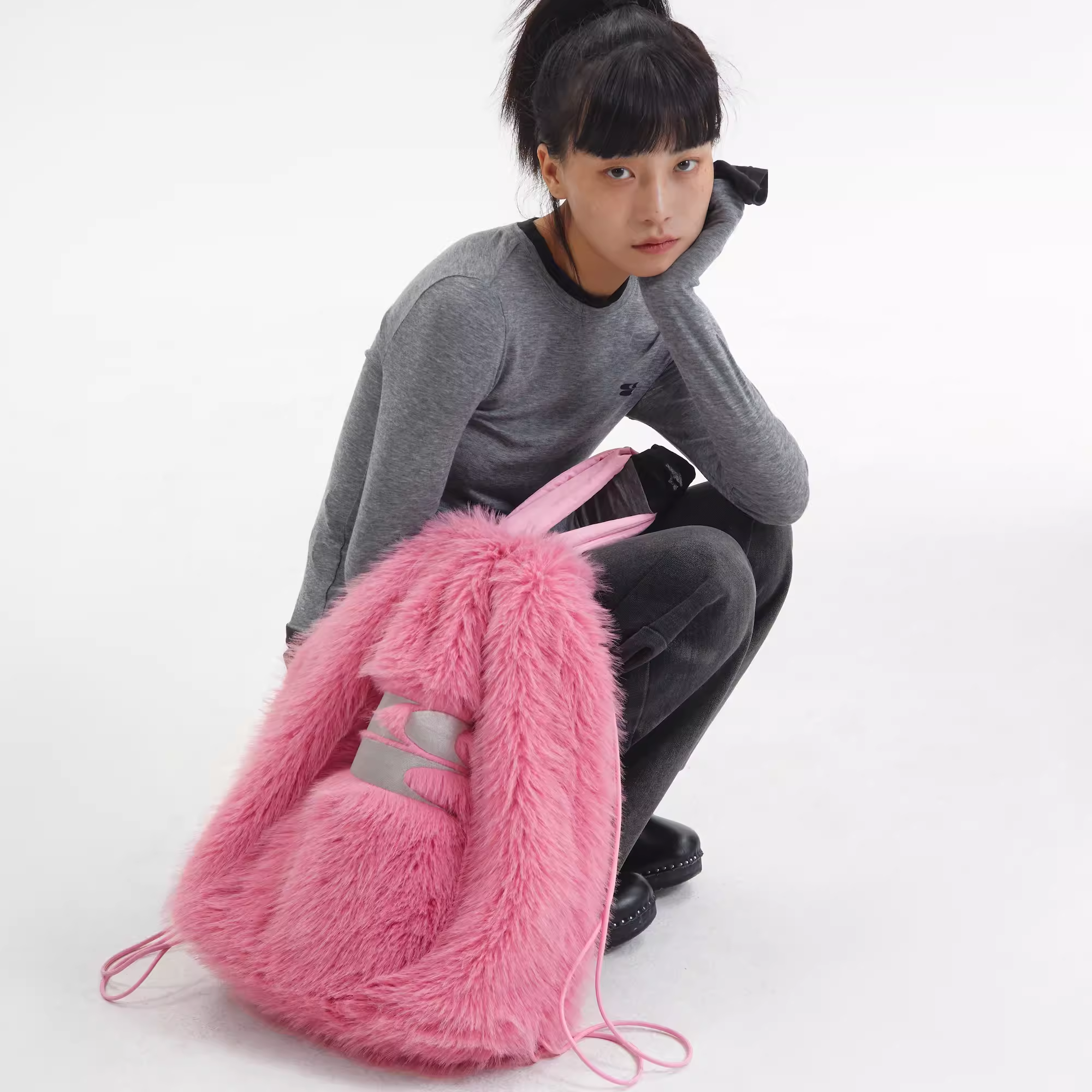 CryingCenter 特别蓝大logo毛绒绒单肩包 束绳包背包 哭喊中心