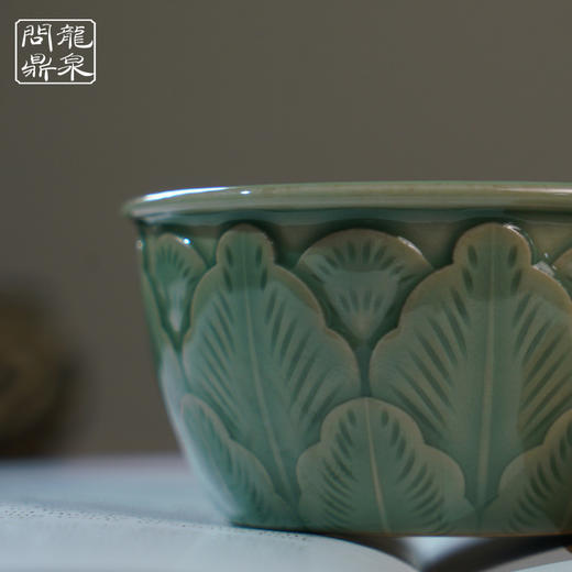龙泉问鼎梅子青刻绘自在杯(蕉雨)（缺货） 商品图2