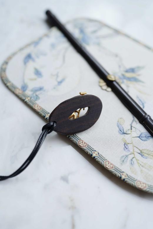 天ran实木雕刻铜镀14K金吊坠 侘寂风原创设计款 优雅百搭~清冷并具有自然美感！ 商品图2